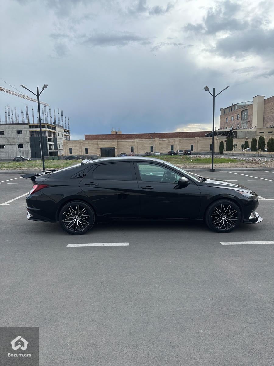 Hyundai - image 4