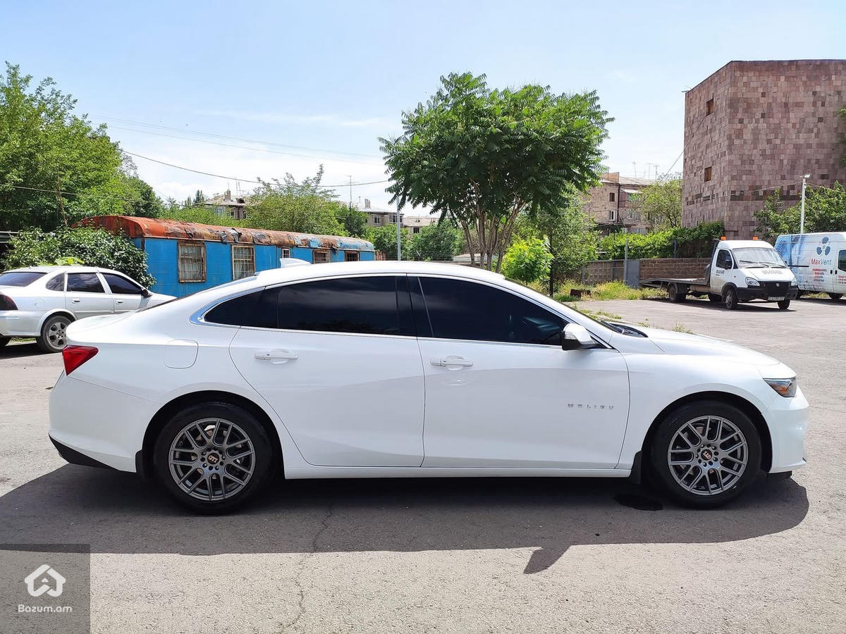 CHEVROLET MALIBU HYBRID  - image 18
