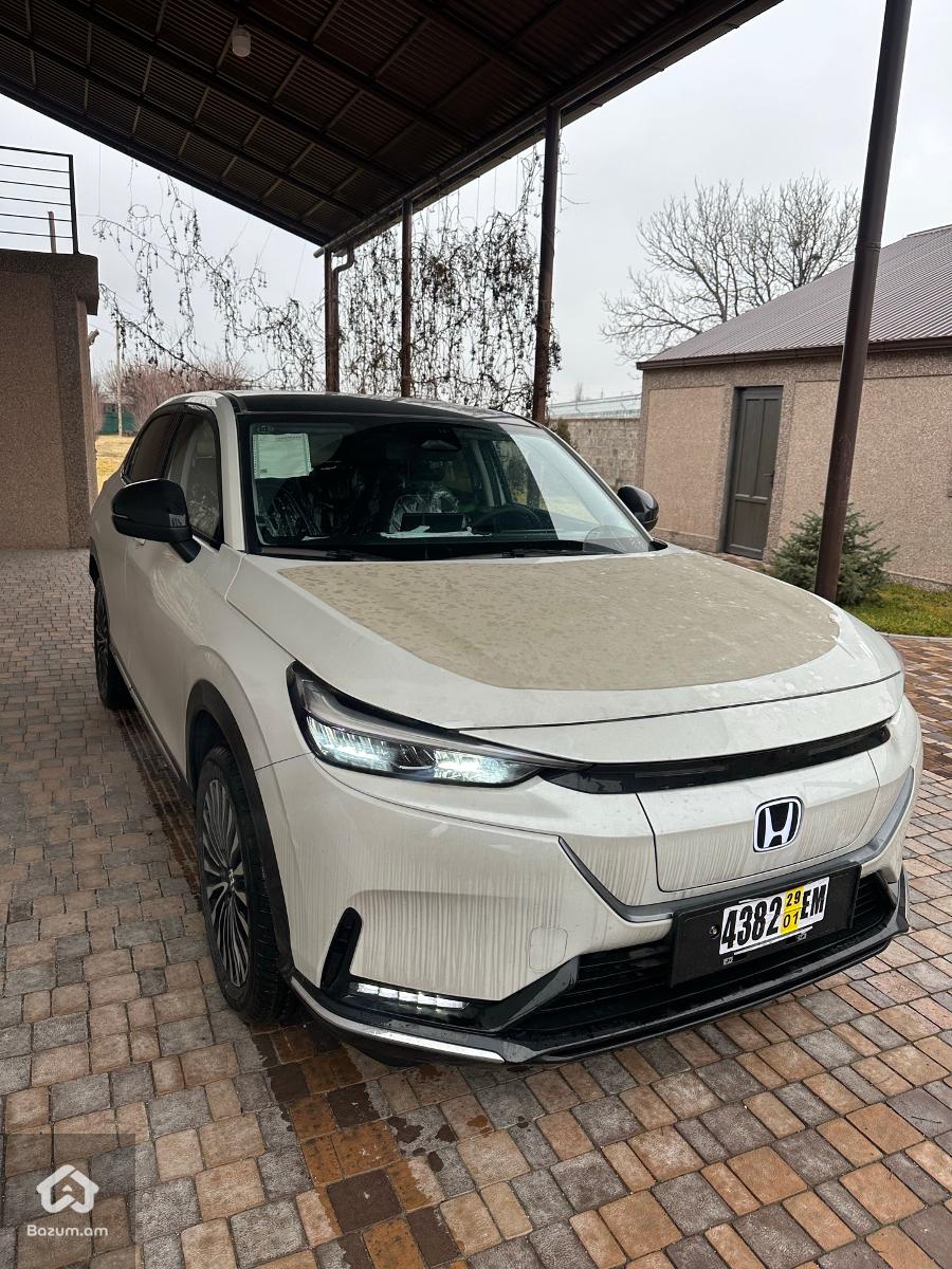 Honda e:NS1 - image 1