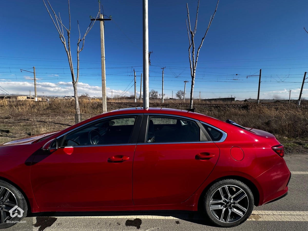 Kia forte - image 2