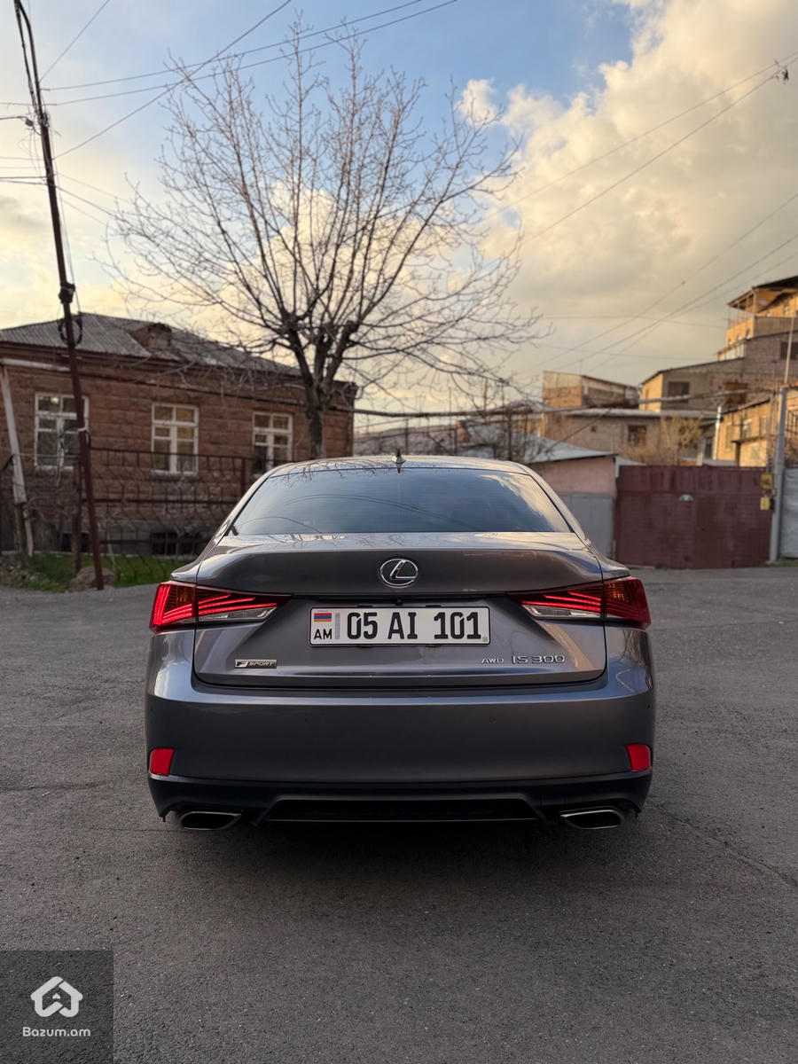 Lexus Is 300 F Sport  - image 4