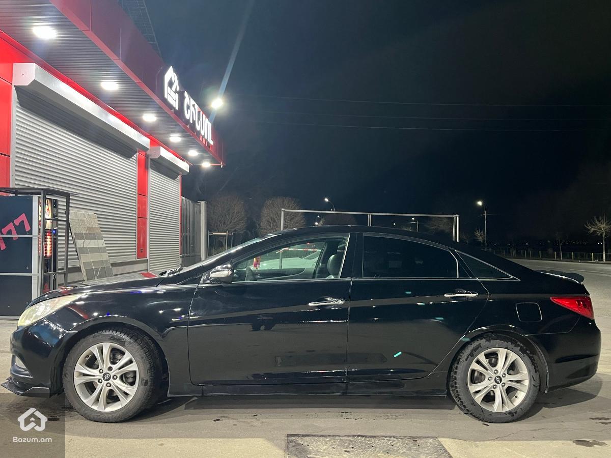 Hyundai Sonata - image 7