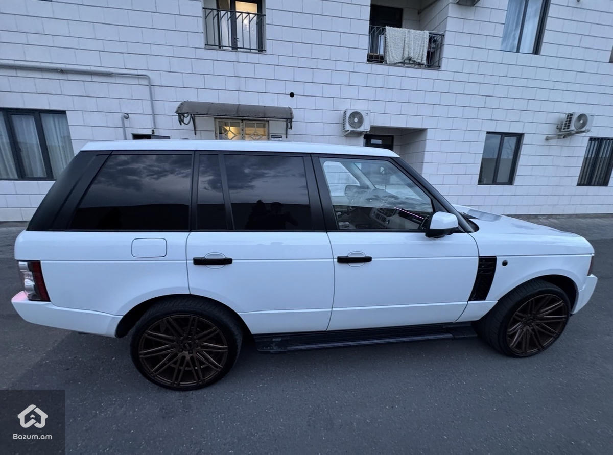 Land Rover Range Rover - image 8