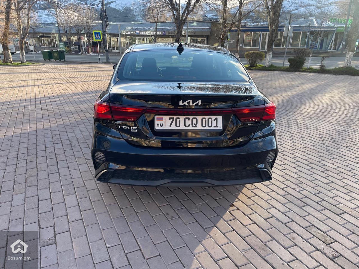 KIA FORTE FE - image 4