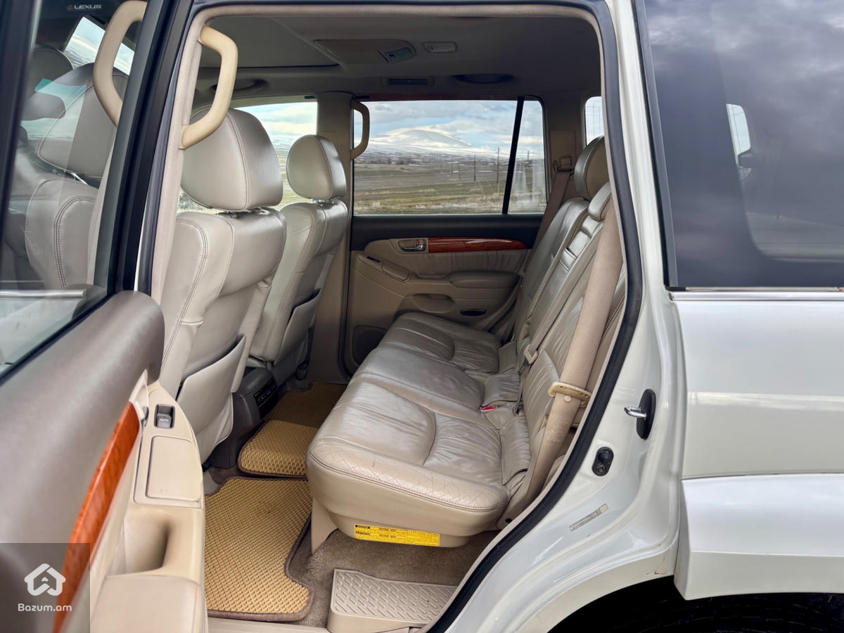 Lexus GX470  - image 13