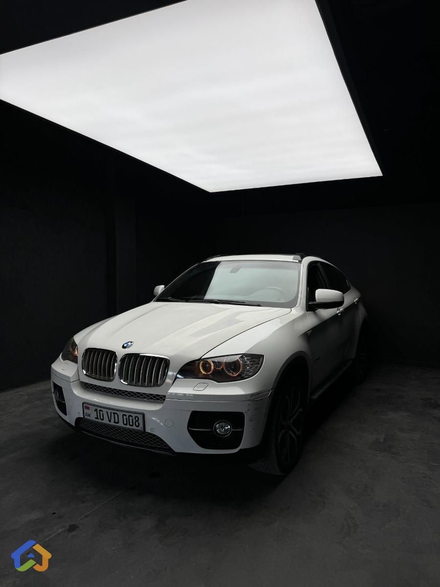 BMW X6 - image 16