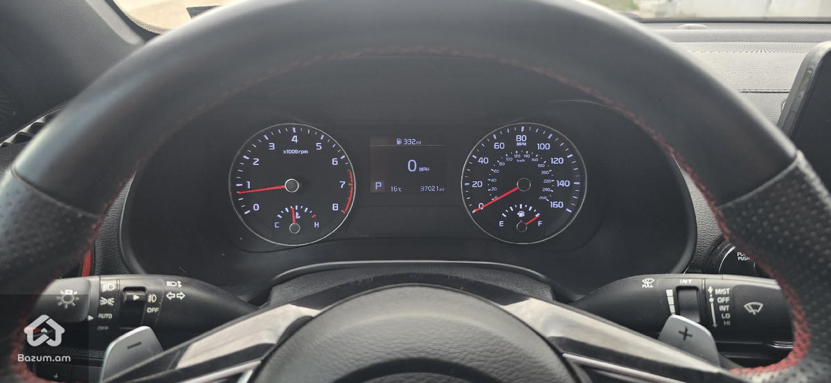 KIA FORTE GT - image 9