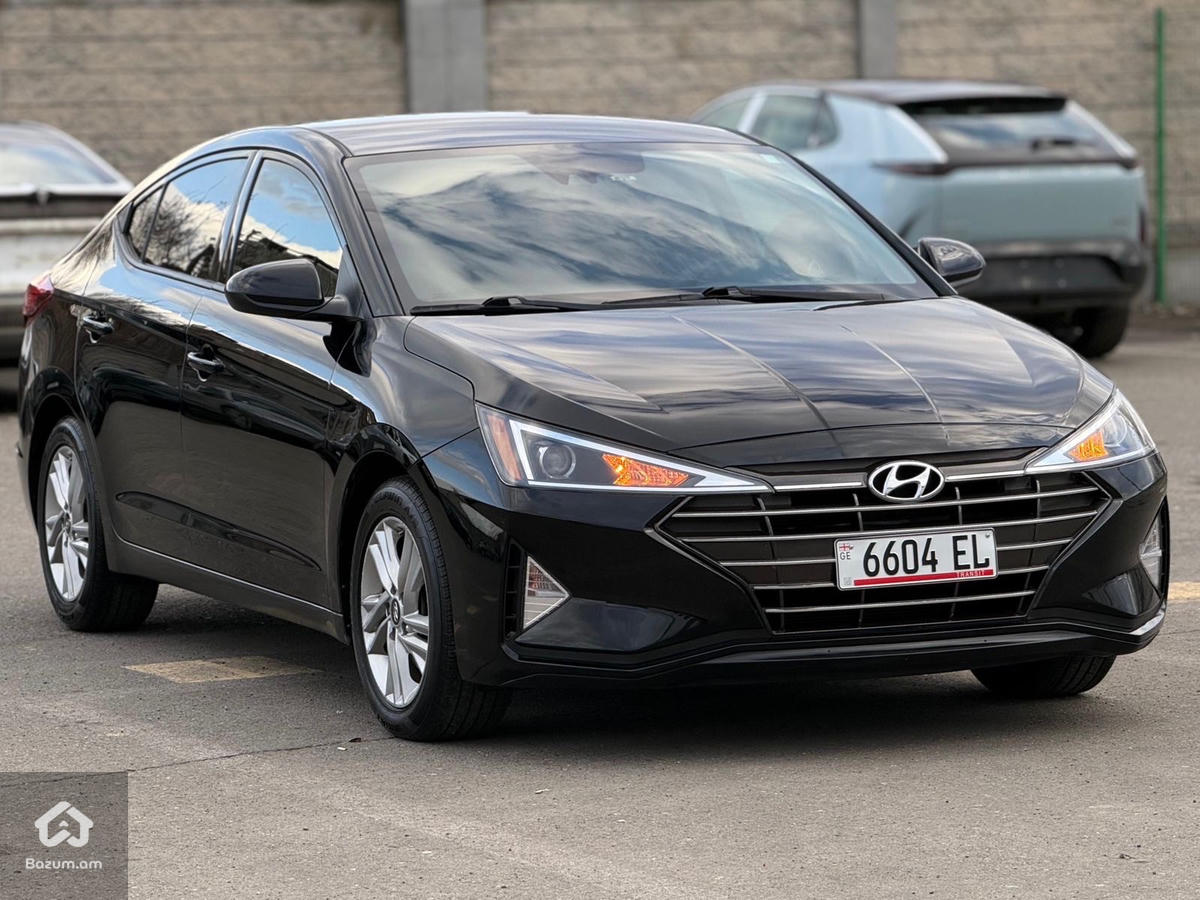 Hyundai Elantra - image 19