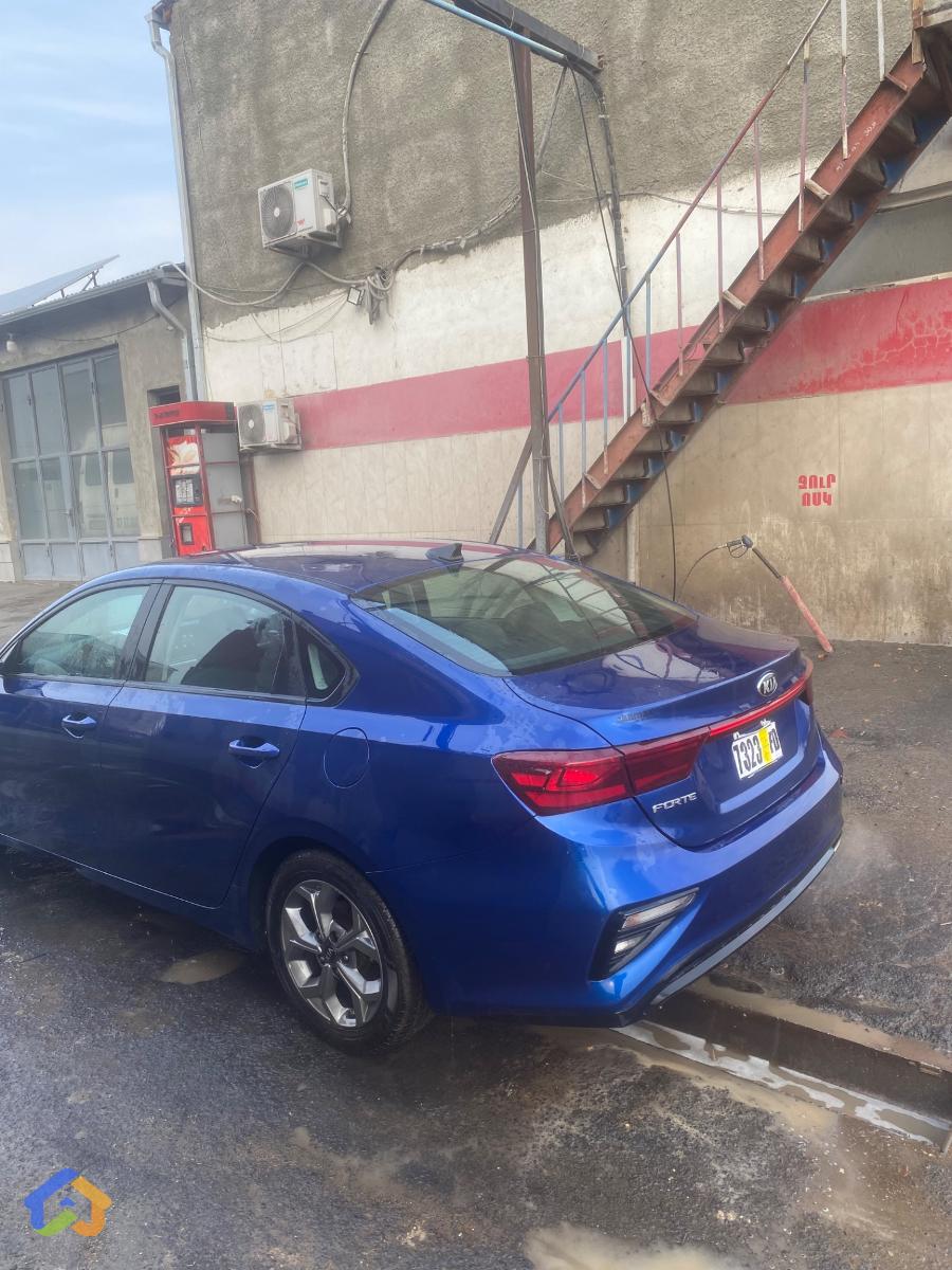 kia forte fe 2020/2019 - image 3