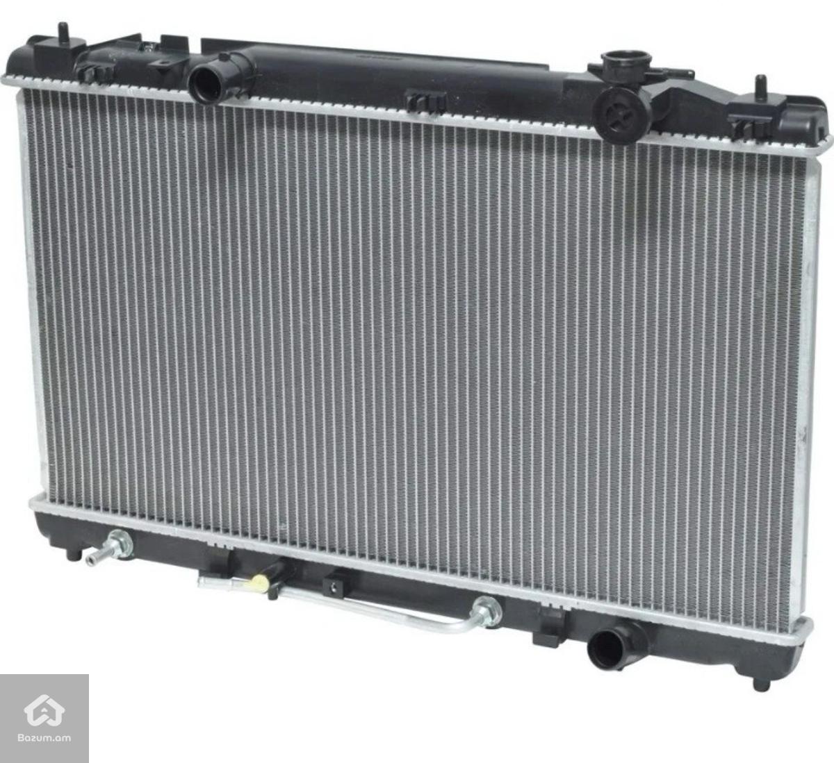 Toyota Camry V40 V50 V70 ռադիատոր ՆՈՐ - image 1