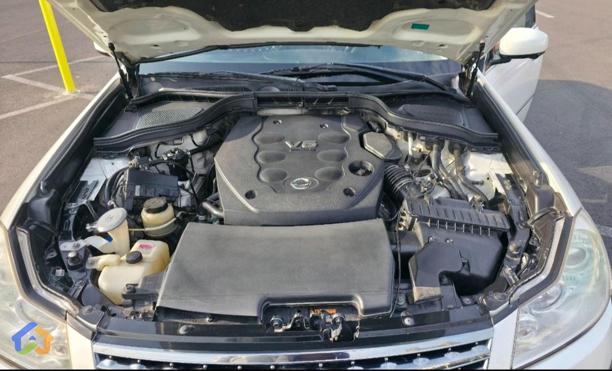 Nissan Fuga - image 11