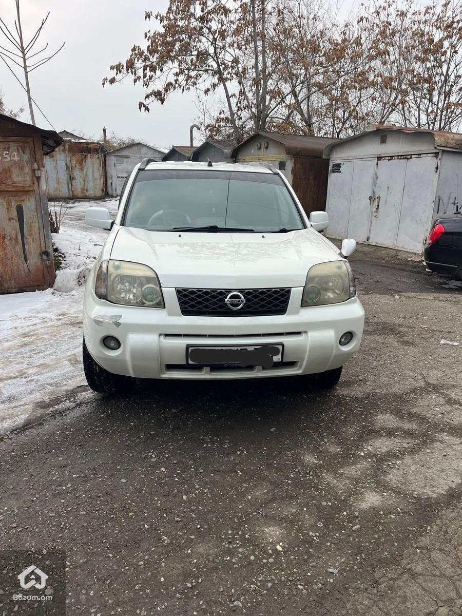 Nissan X-Trail - image 2