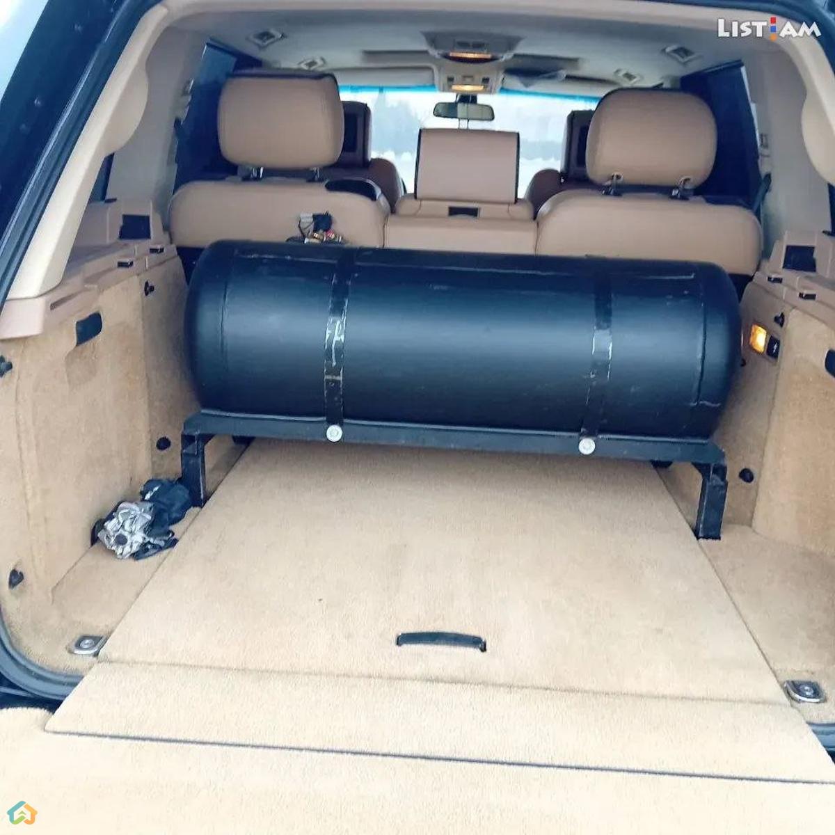 Range Rover Vogue - image 8