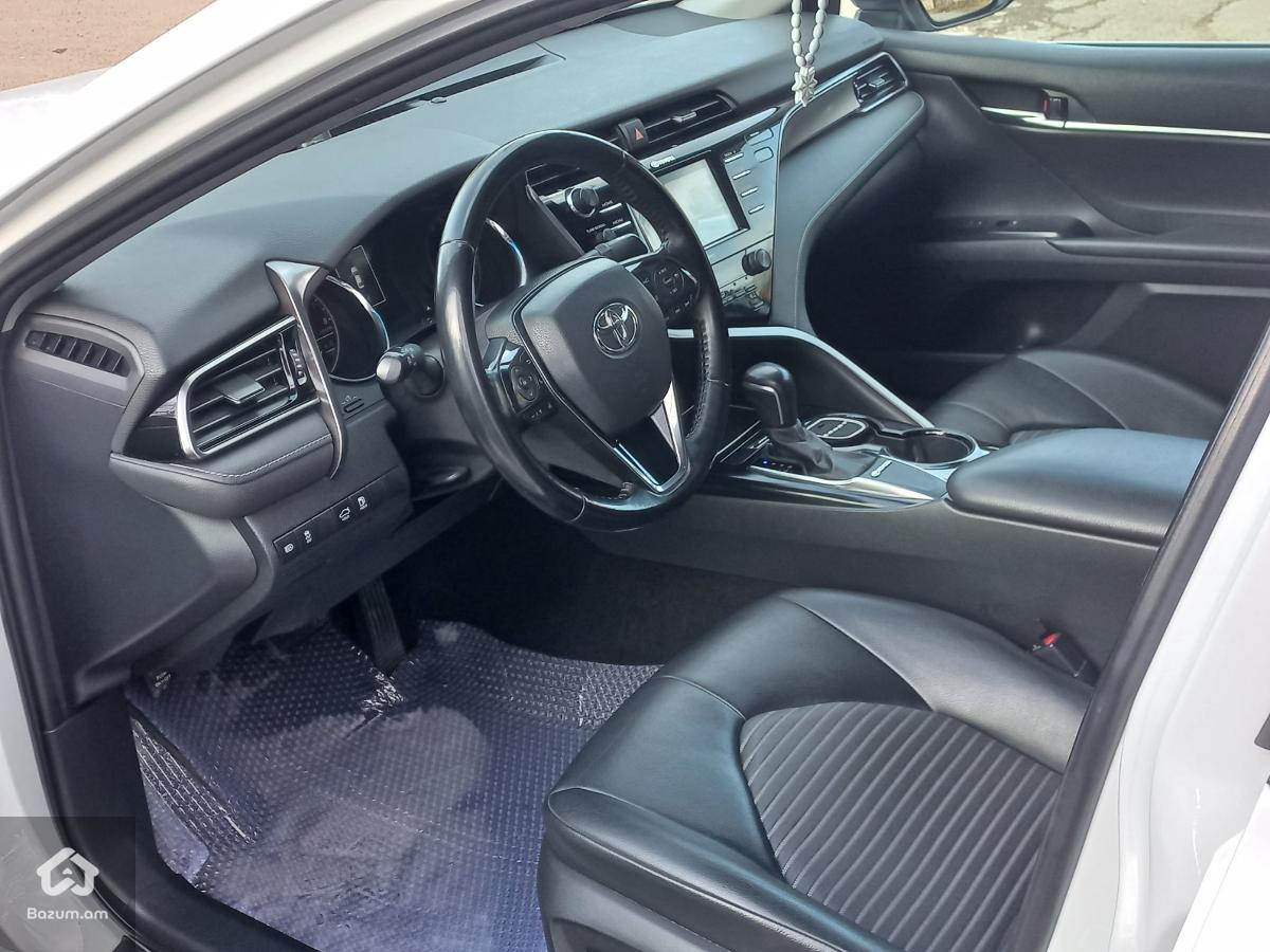 Toyota Camry V70 Անթերի - image 10