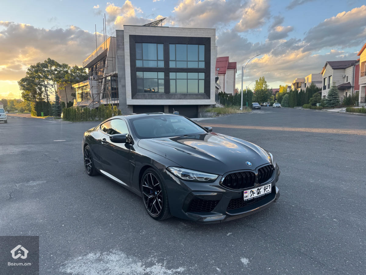BMW M8 Competition - image 2