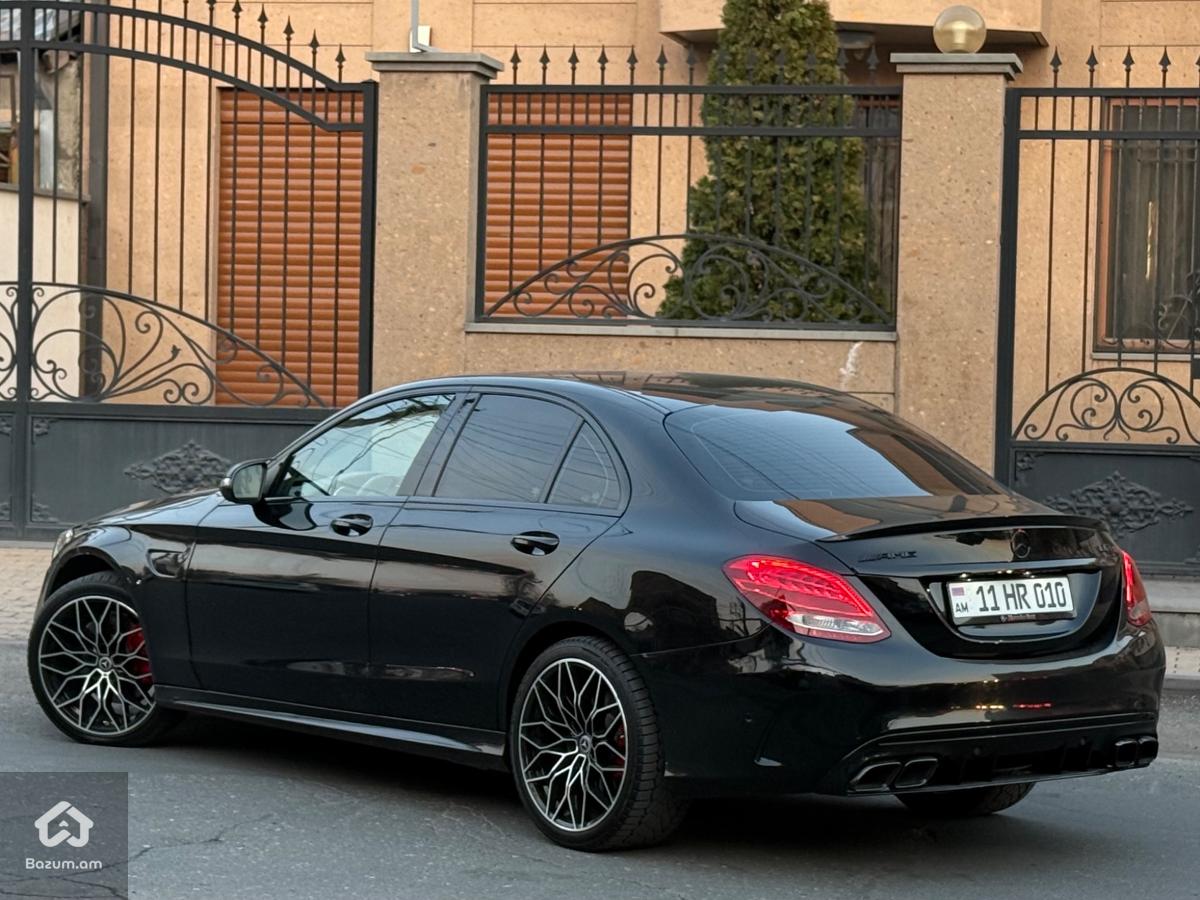 Mercedes W205  - image 6