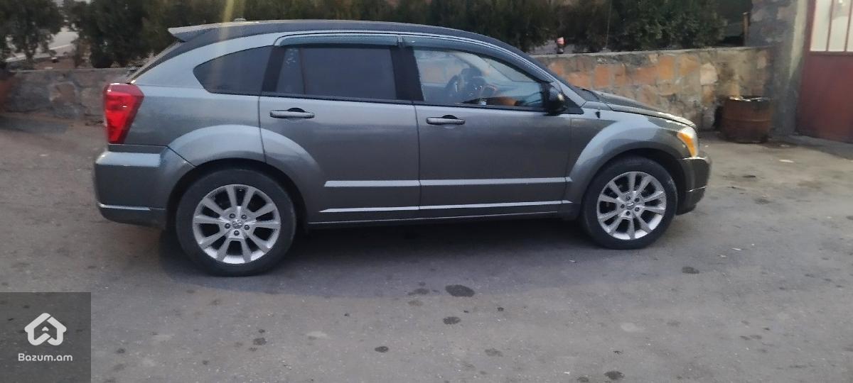 Ավտոմեքենա Dodge Caliber - image 6