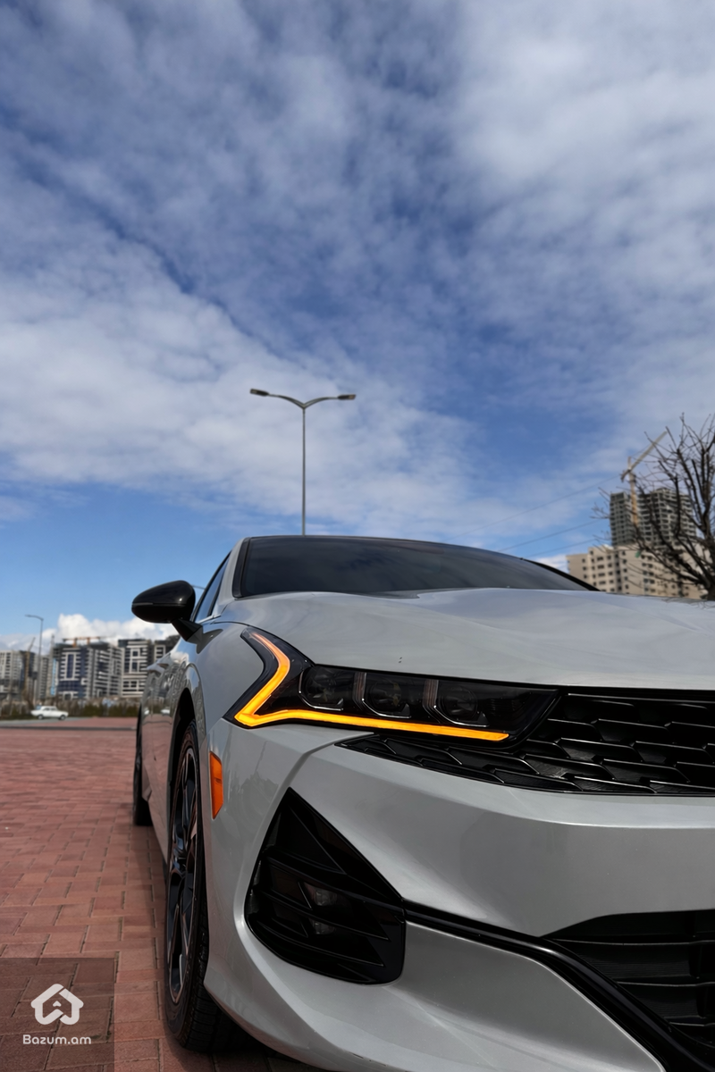 kia k5 GT Line AWD - image 4