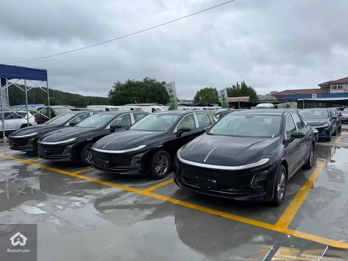 Hongqi E-QM5, Էլեկտրական, 2025 Restyle 