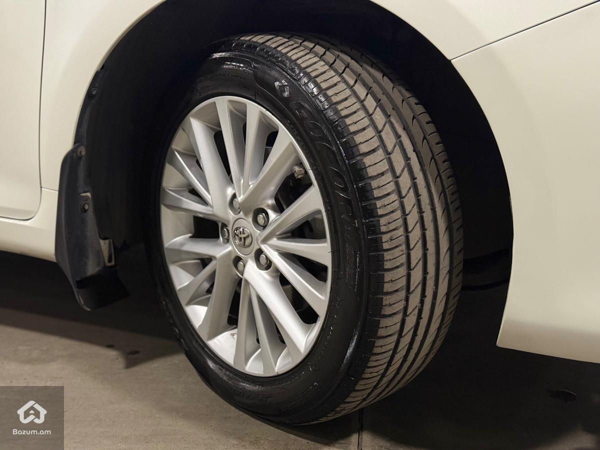 Toyota Camry EUROPE - image 9