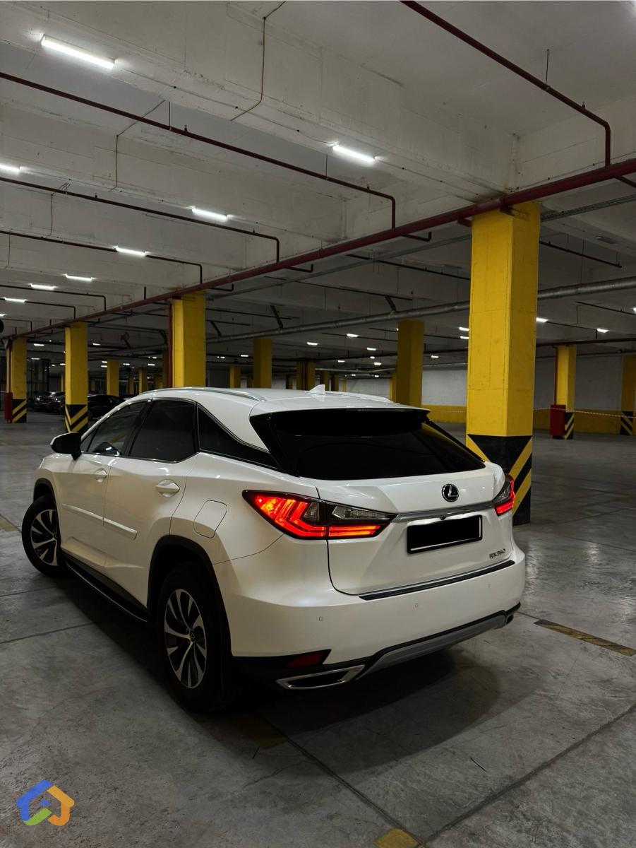 Lexus Rx350 - image 4