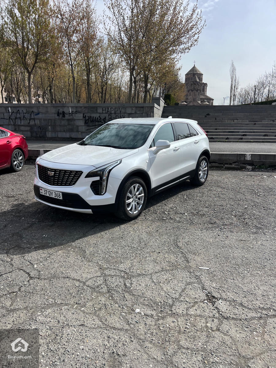 CADILLAC xt4  - image 23