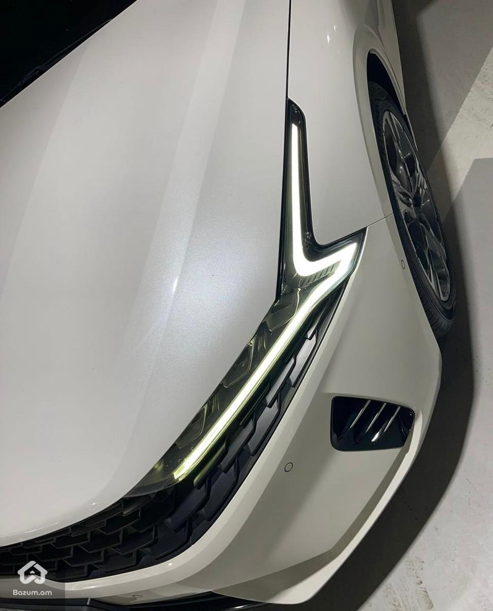 Kia K5 HYBRID - image 20