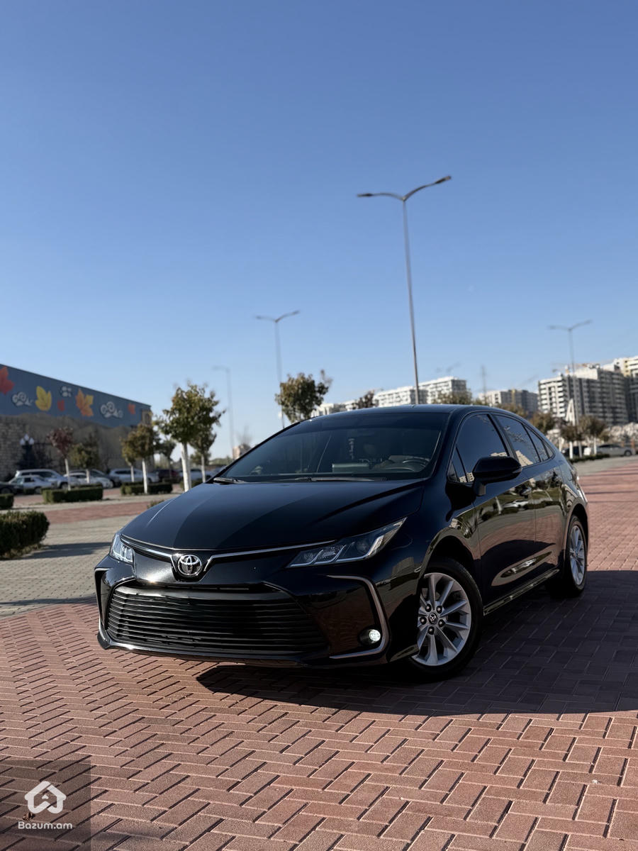 Toyota Corolla - image 6