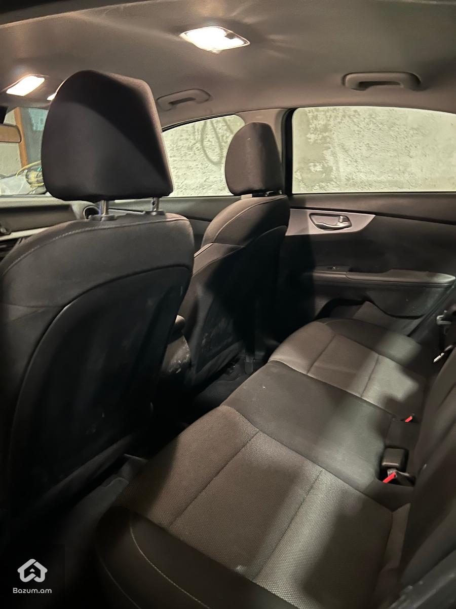 KIA FORTE LXS 2024 2.0 - image 10