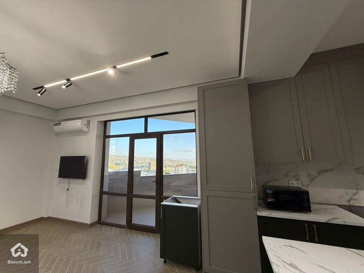 Վարձով 3 սենյականոց բնակարան Նաիրի Զարյան փողոցում - image 6