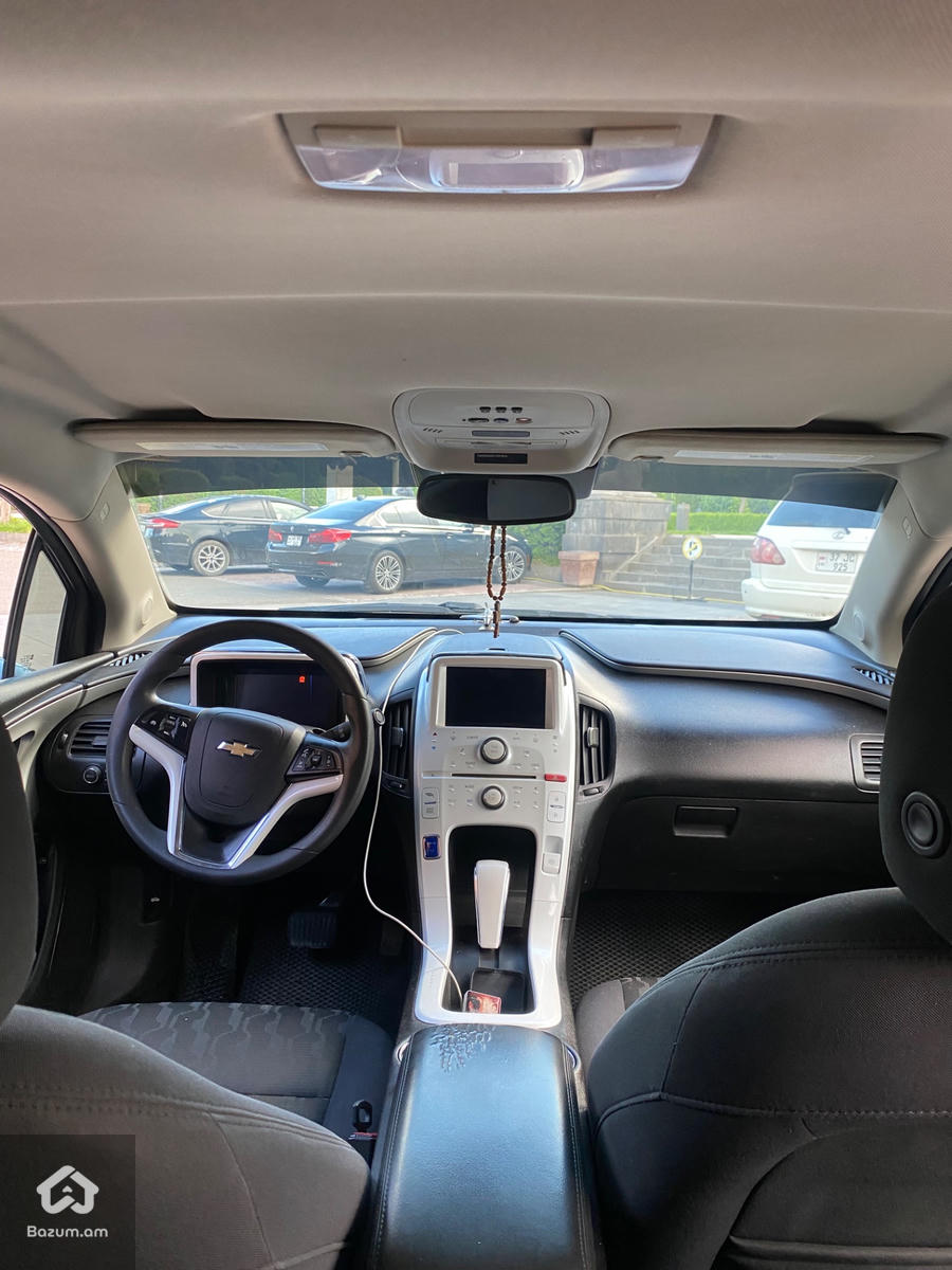 Chevrolet Volt 1 - image 7