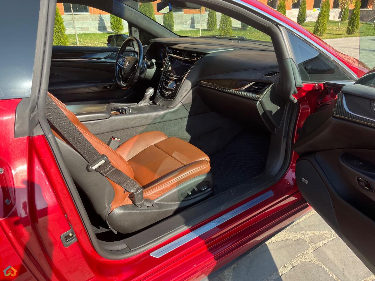 CADILLAC ELR - image 10