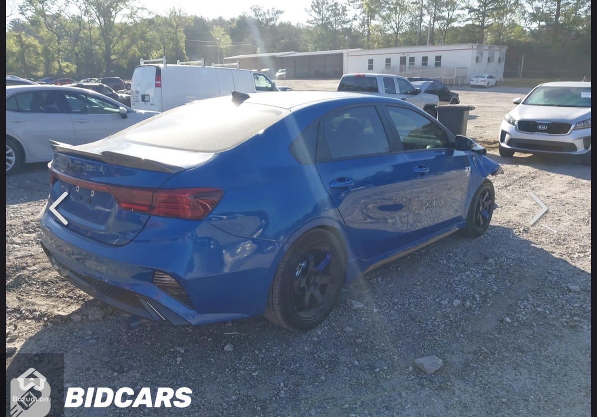 KIA FORTE GT LINE - image 5