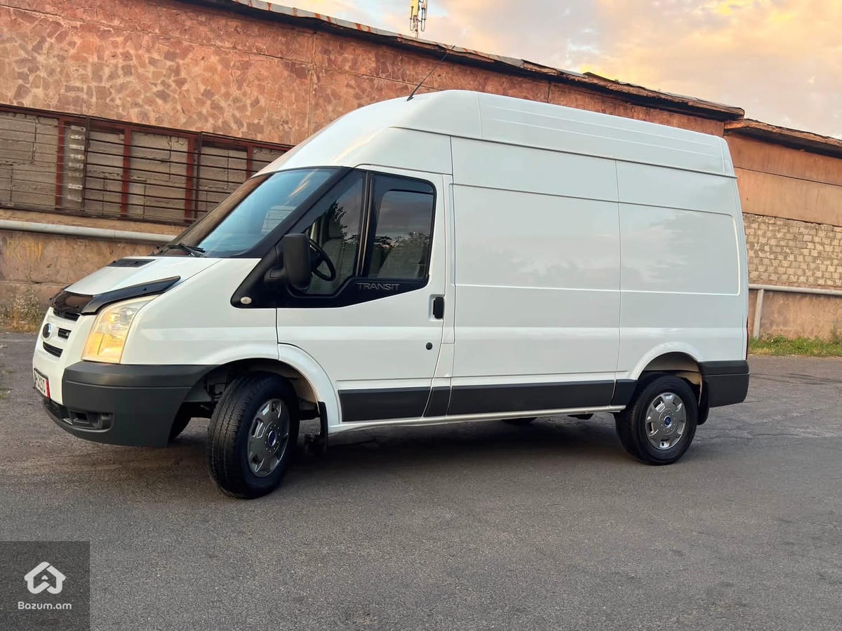 Ford transit  - image 2