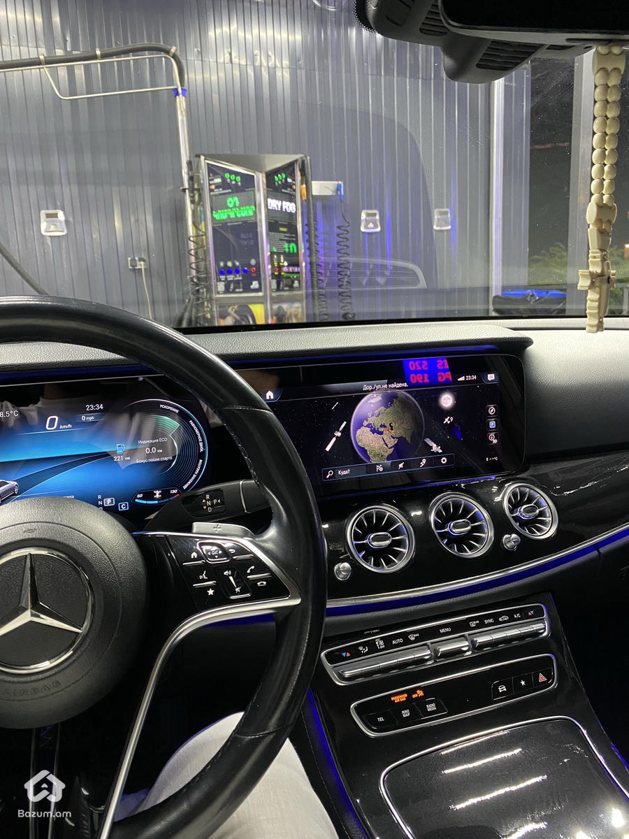 2021 Mercedes-Benz E350 Restyle - image 8