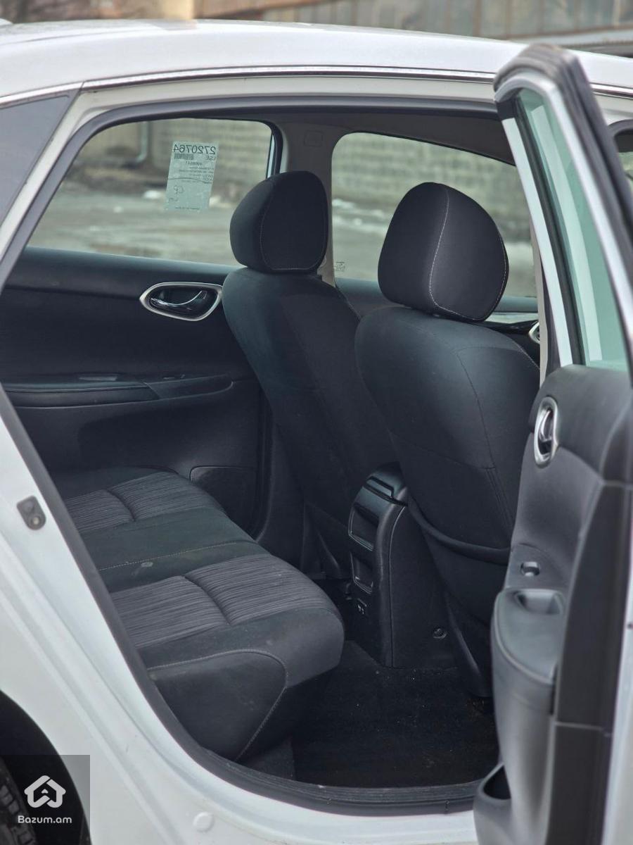 Nissan Sentra Sv - image 6