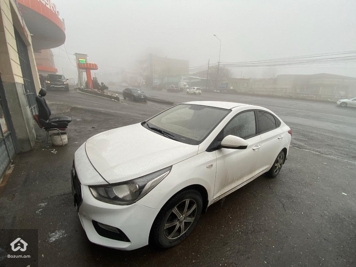 Hyundai Solaris 2018 - image 3