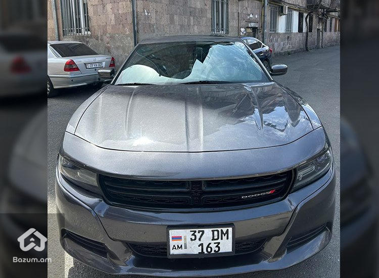 Dodge Charger GT Line - image 1