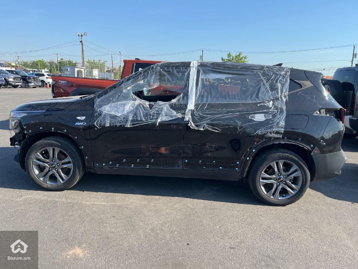 KIA SELTOS - image 5