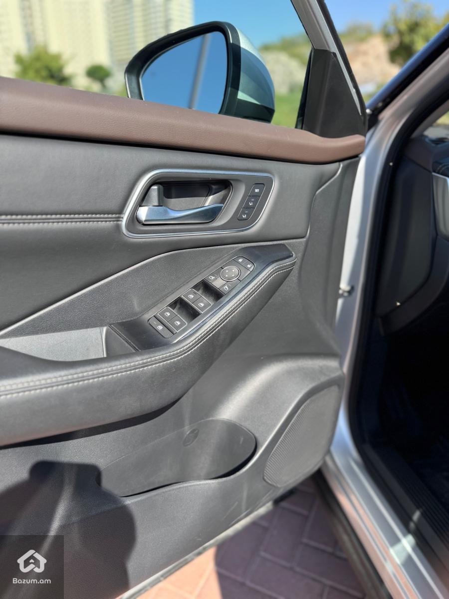 Nissan Rogue SL 2021 - image 13