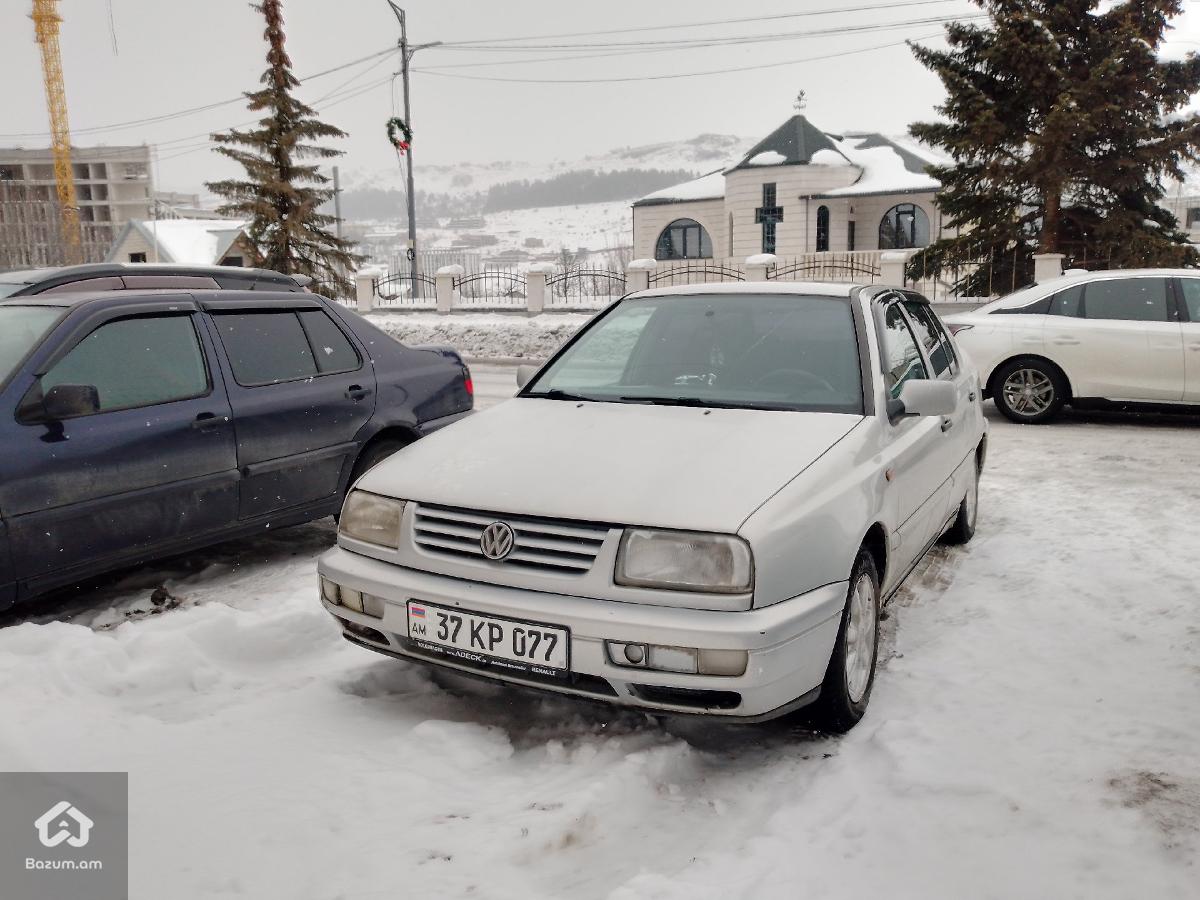 Volkswagen vento - image 1