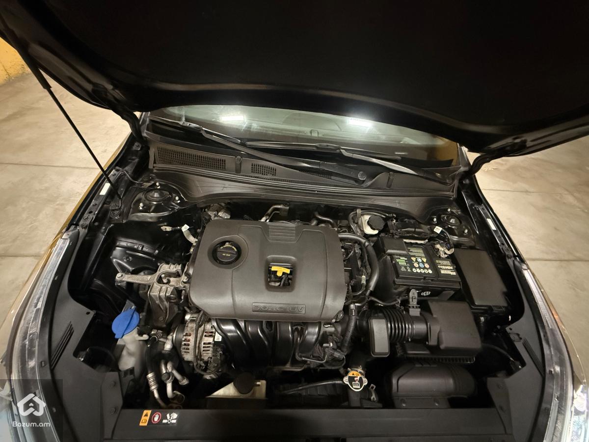 Kia Forte Gt-line - image 17