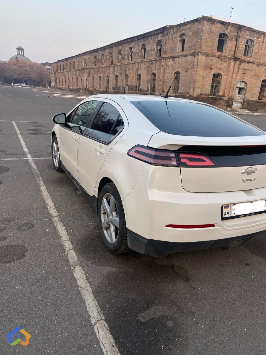 Chevrolet VOLT 1 hybrid 2012/7 - image 4