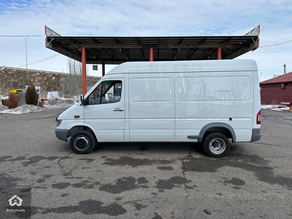 MERCEDES SPRINTER DVUXSKAT - image 4