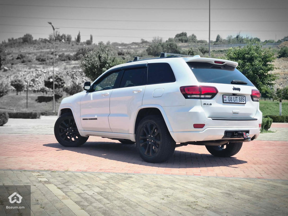 Jeep  - image 4