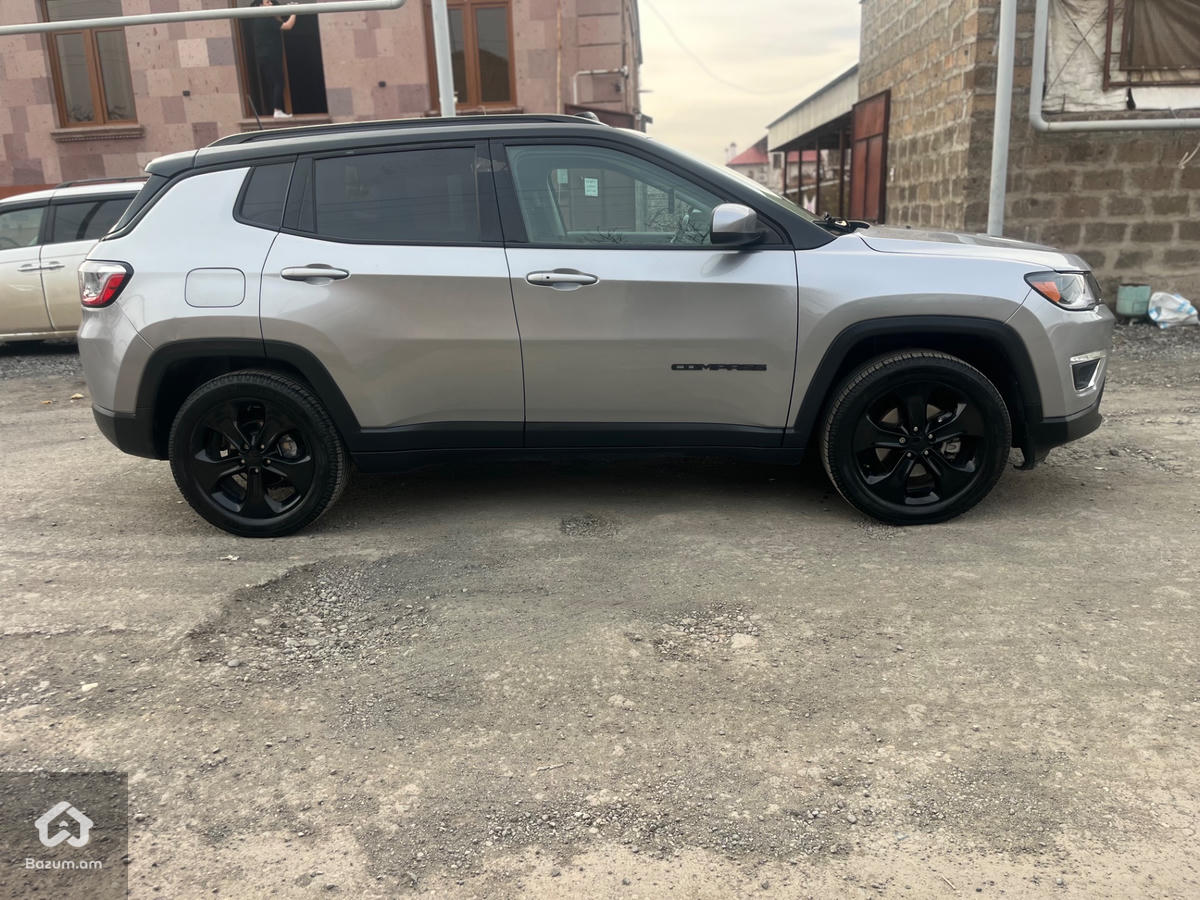 Jeep  COMPASS - image 5