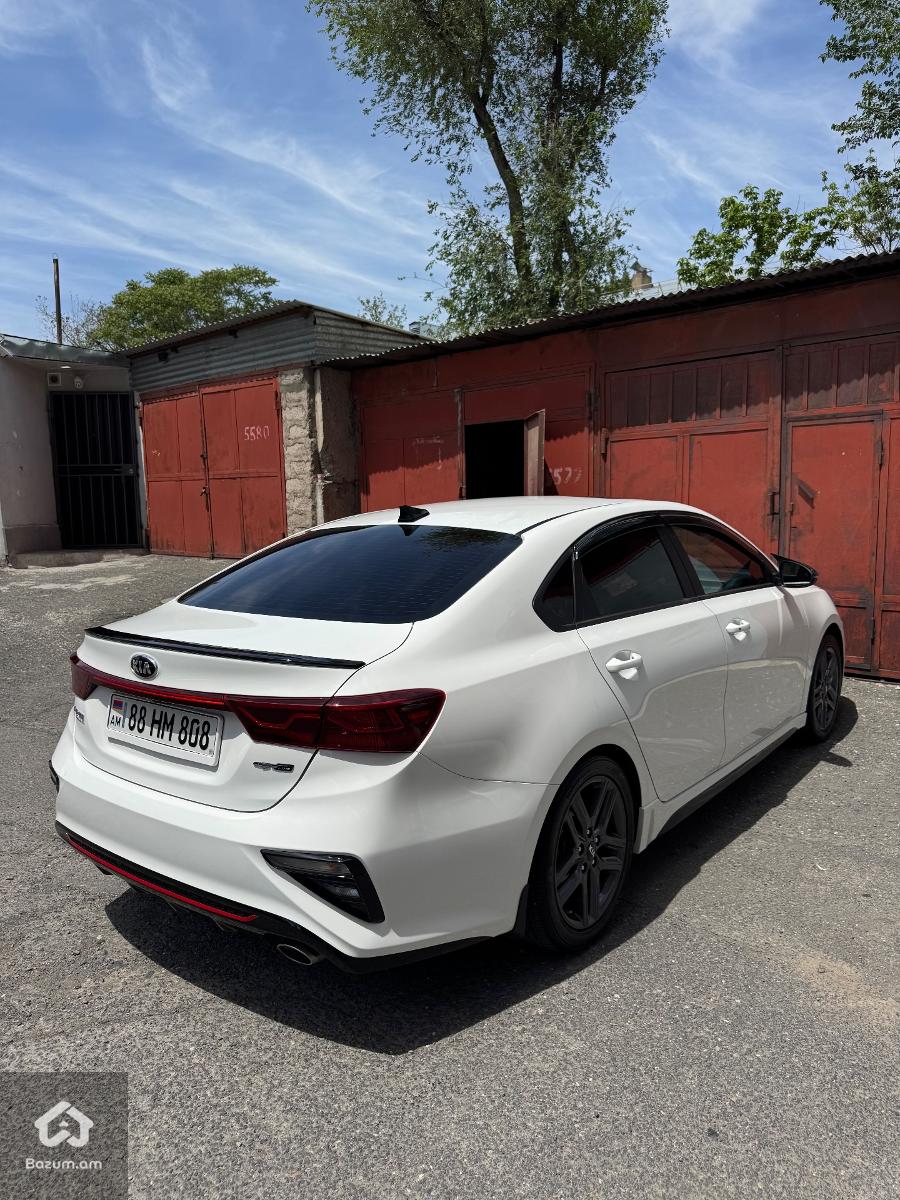 Kia forte GT line - image 3