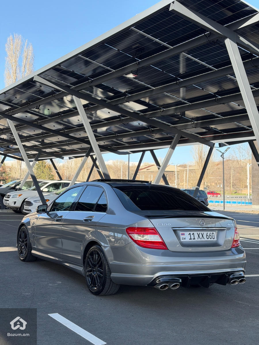 W 204 - image 3