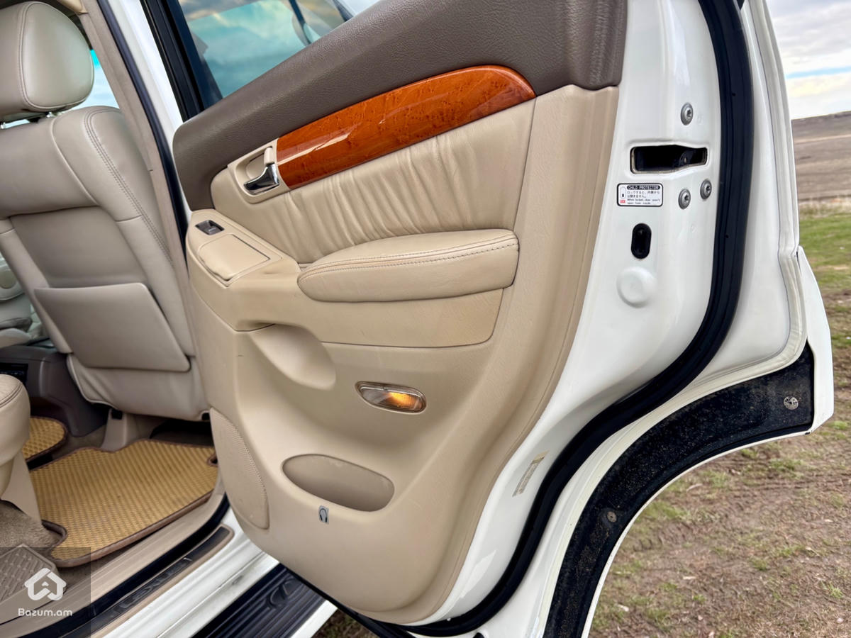 Lexus GX470  - image 18