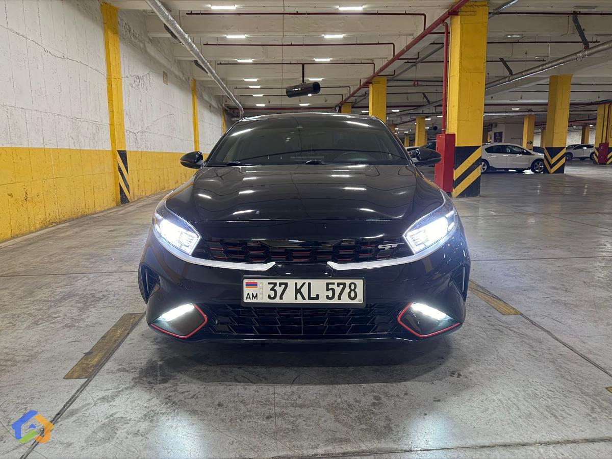 Kia Forte Gt-Line - image 4